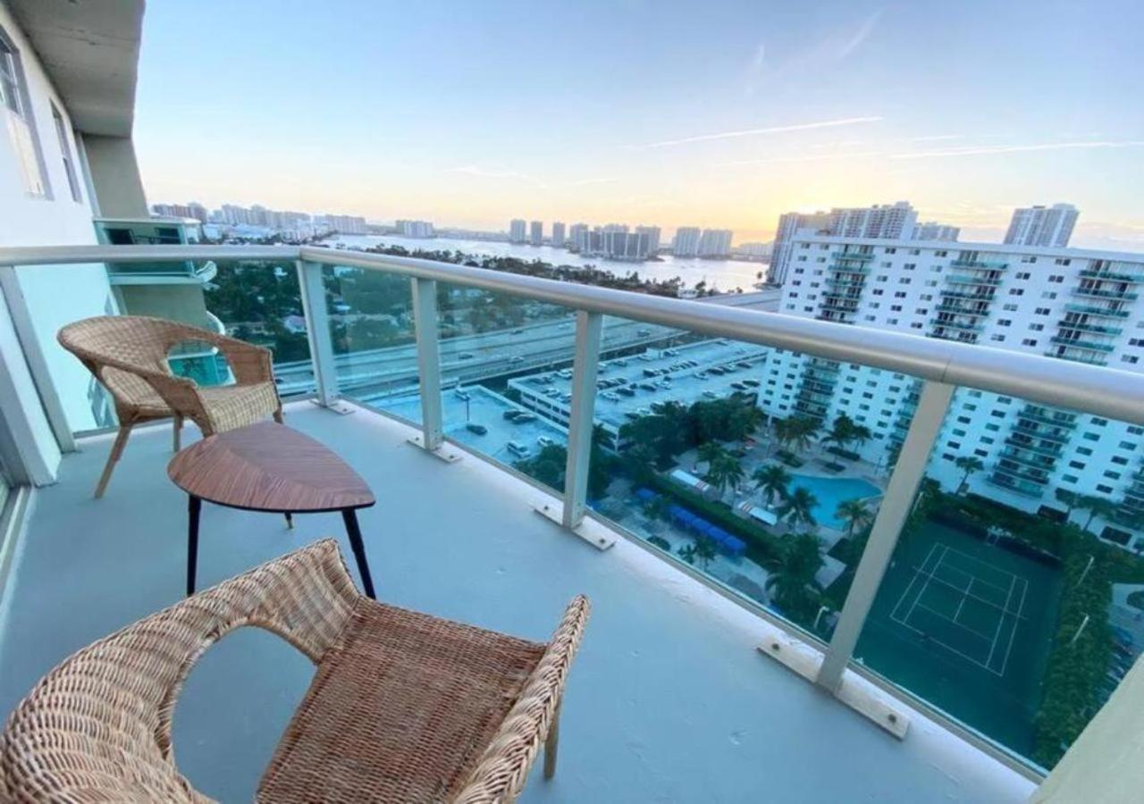 Сasa de vacaciones Zen Vacation Modern Penthouse Across Ocean *