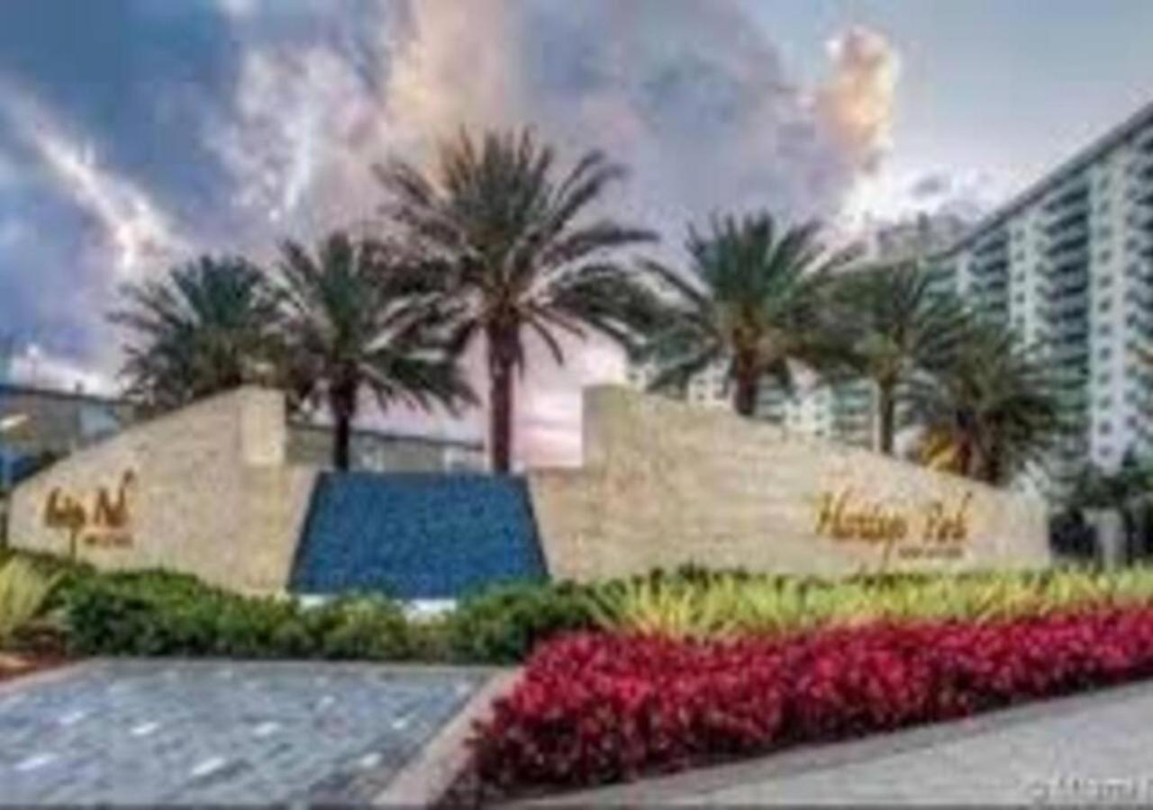 Zen Vacation Modern Penthouse Across Ocean Сasa de vacaciones Miami Beach